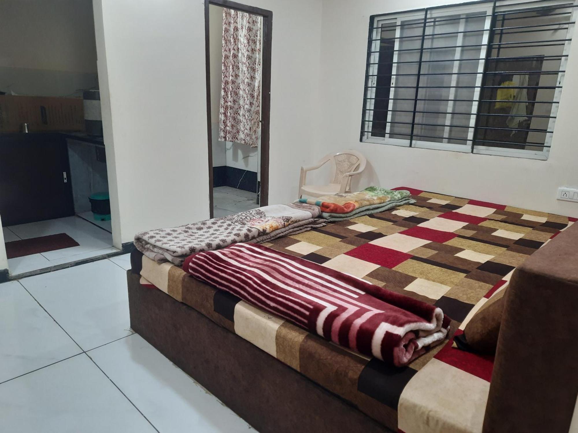 Hanumant Kripa Geust House Only For Family Ujjain Exterior photo